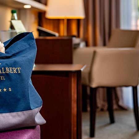 Hotel Koenig Albert Бад-Ельстер Екстер'єр фото